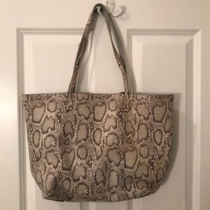 Double sided tote bag plus side mini bag